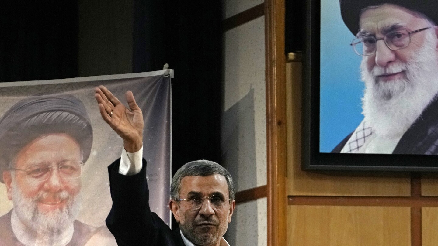 Featured image for Ahmadinejad Joins Iran's Presidential Race