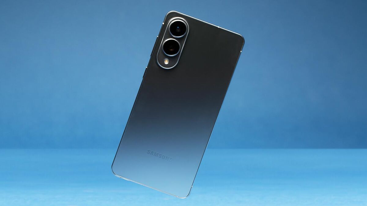 Featured image for Samsung's Galaxy S25 Edge Pushes Design Boundaries Amid Sales Challenges