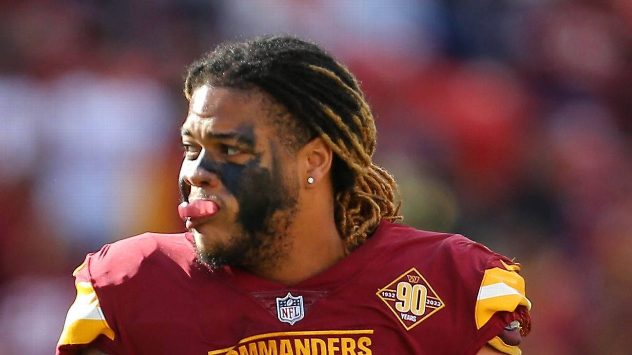 "Chase Young Traded to 49ers, Reuniting with Nick Bosa for Dynamic Duo"