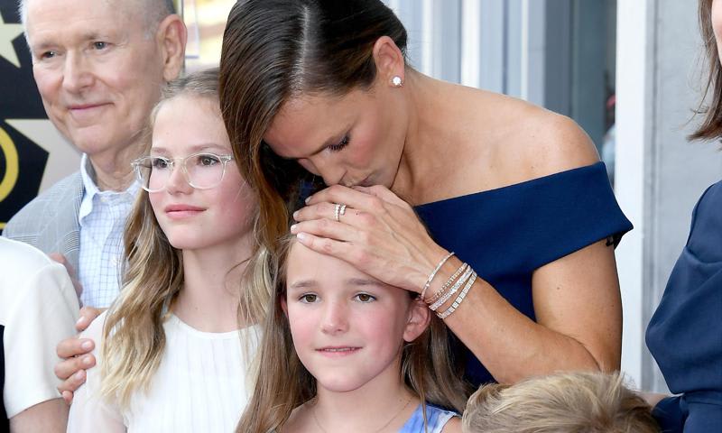 Featured image for "Ben Affleck and Jennifer Garner's Child Embraces New Name in Public Debut"