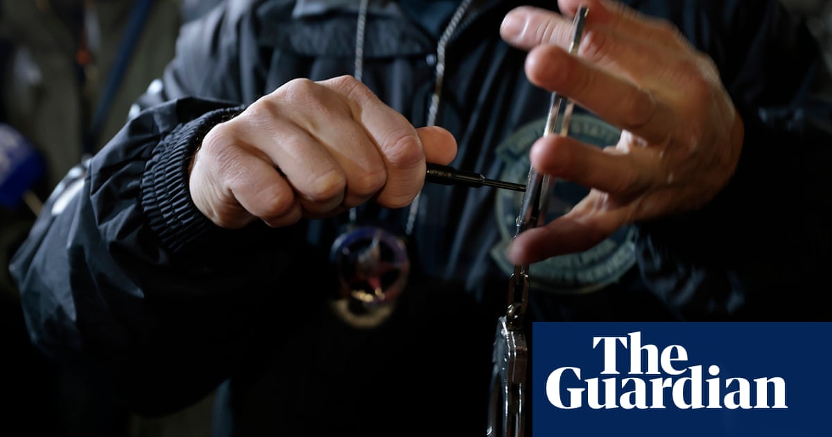 Escaped Teen Murder Suspect Shane Pryor Captured with Handcuff Key