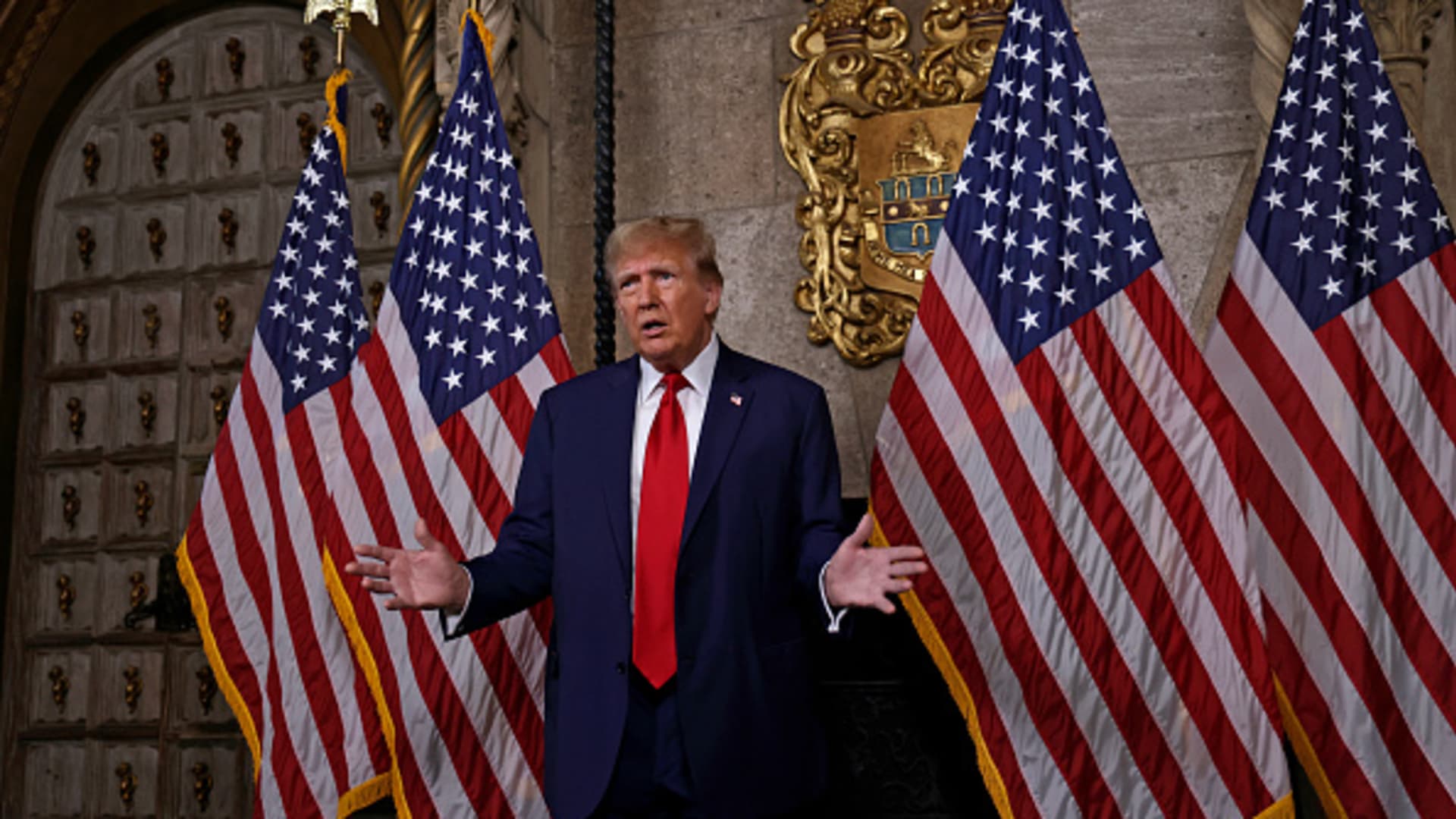 "Supreme Court to Decide Trump's Presidential Immunity on April 25"
