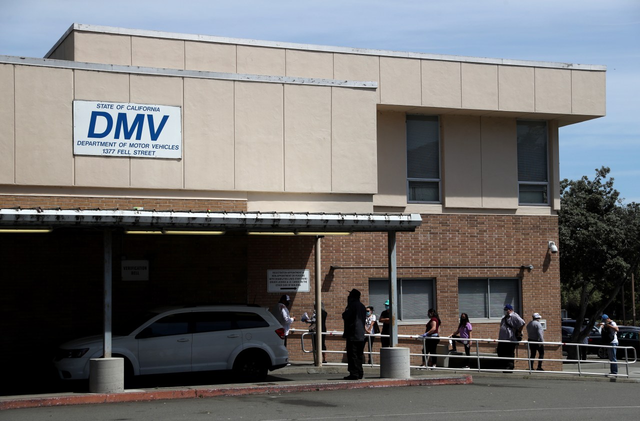 Featured image for California DMV Expands Online Services to Cut Wait Times