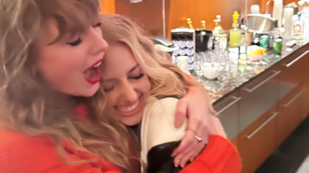 "Brittany Mahomes and Taylor Swift: Super Bowl Bound Snapshots"