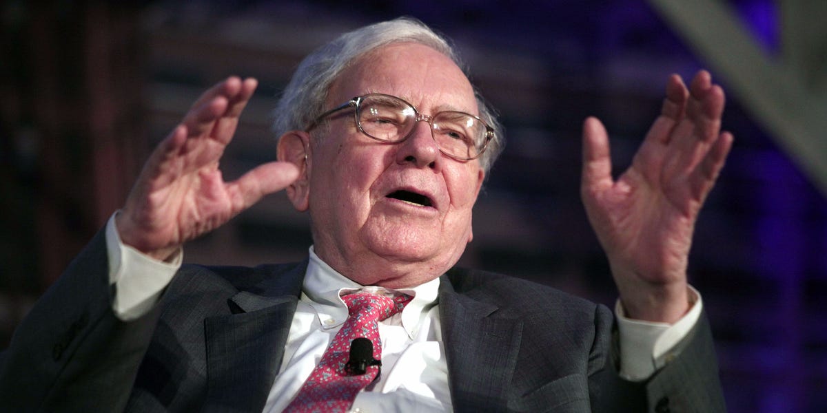 Featured image for Buffett calls for removal of debt ceiling limit as "stupid waste of time"