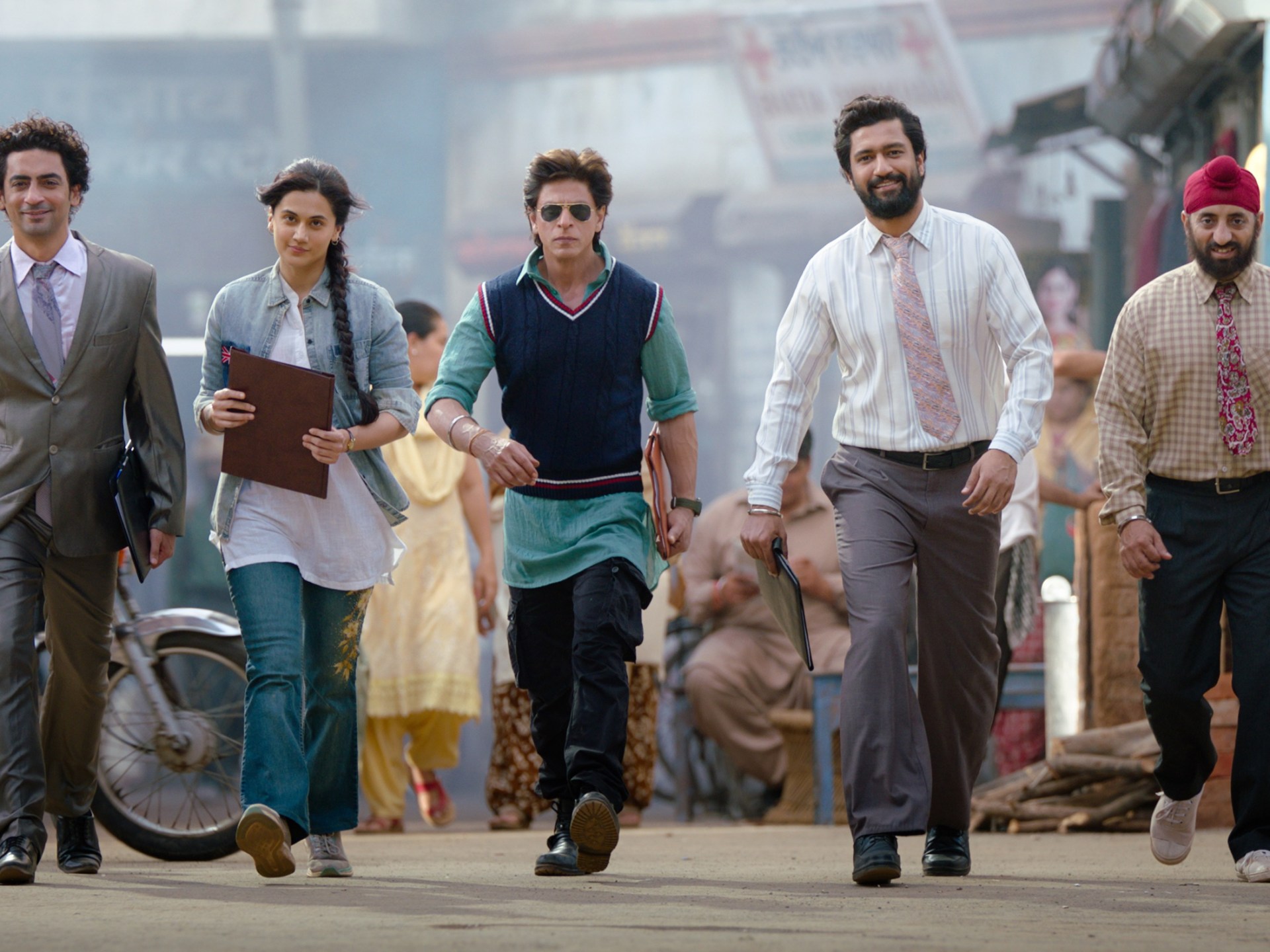 Shah Rukh Khan's Dunki: Bollywood Reclaimed with Mixed Reviews