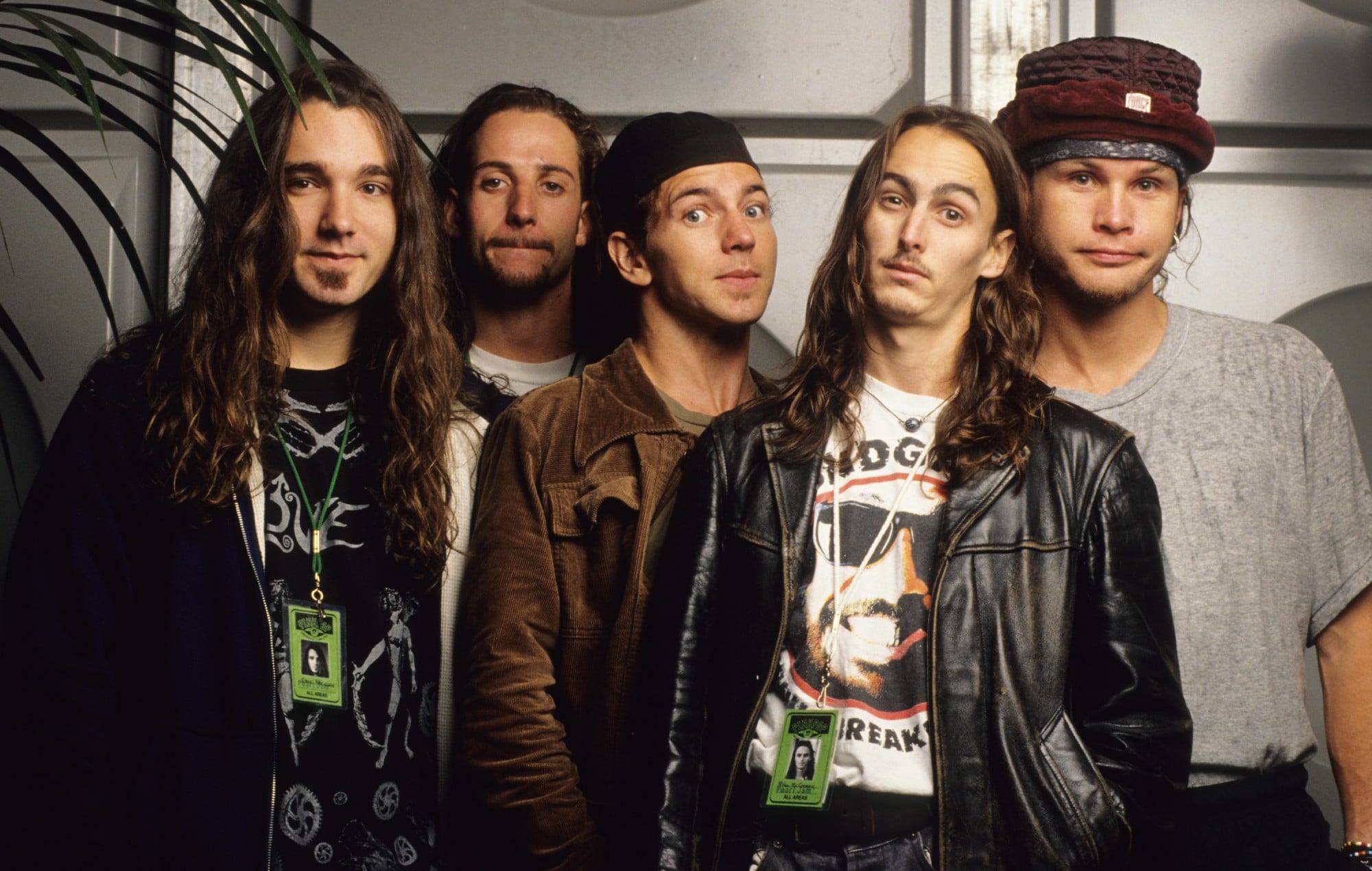 Featured image for Pearl Jam Drummers Depart After Decades of Service