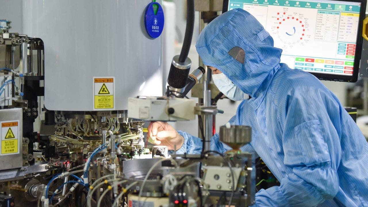 US Takes Steps to Limit China's Cloud Computing Access and AI Chip Loopholes