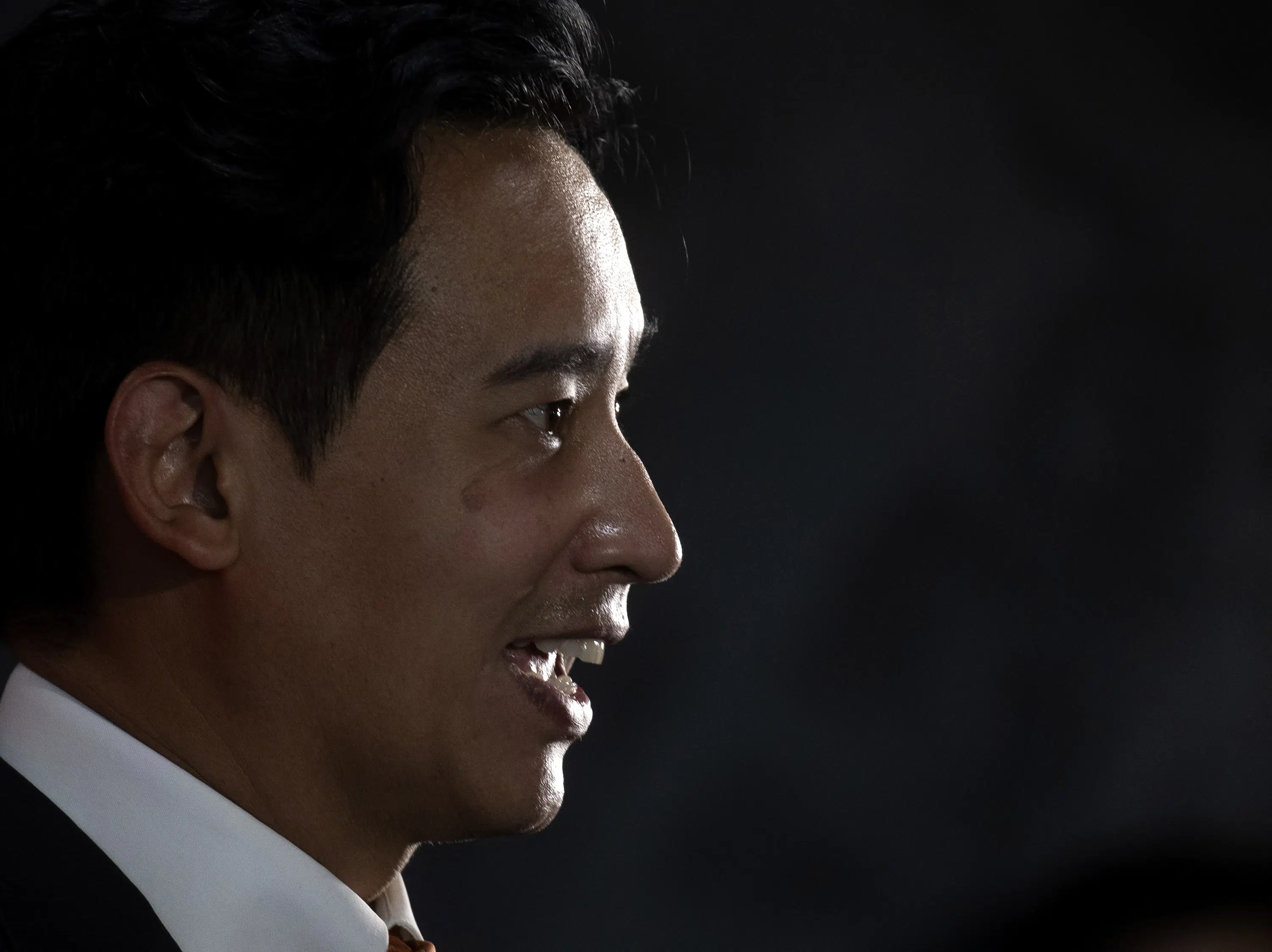 Thailand's Opposition Parties Sweep Election, Plan to Take Power with Allies