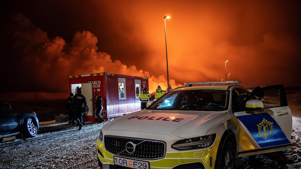 Iceland's Southwest Volcano Unleashes Magnificent Display of Earth's Power