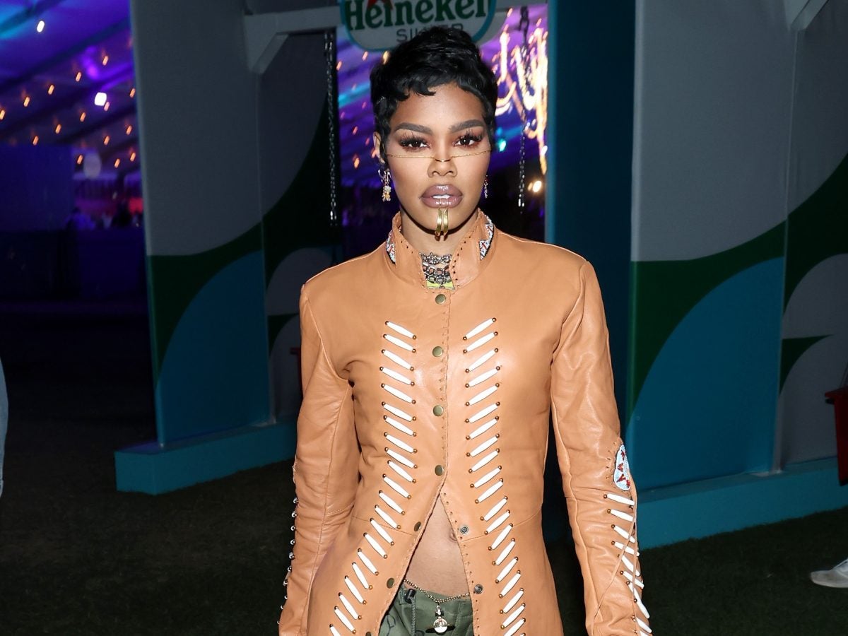 Coachella 2023: Celebrity Fashion Trends and Highlights.