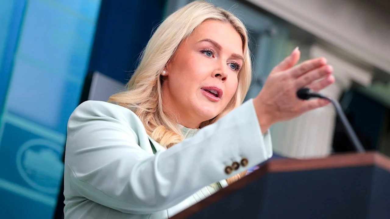 White House signals aggressive U.S. posture toward Iran over nuclear aims