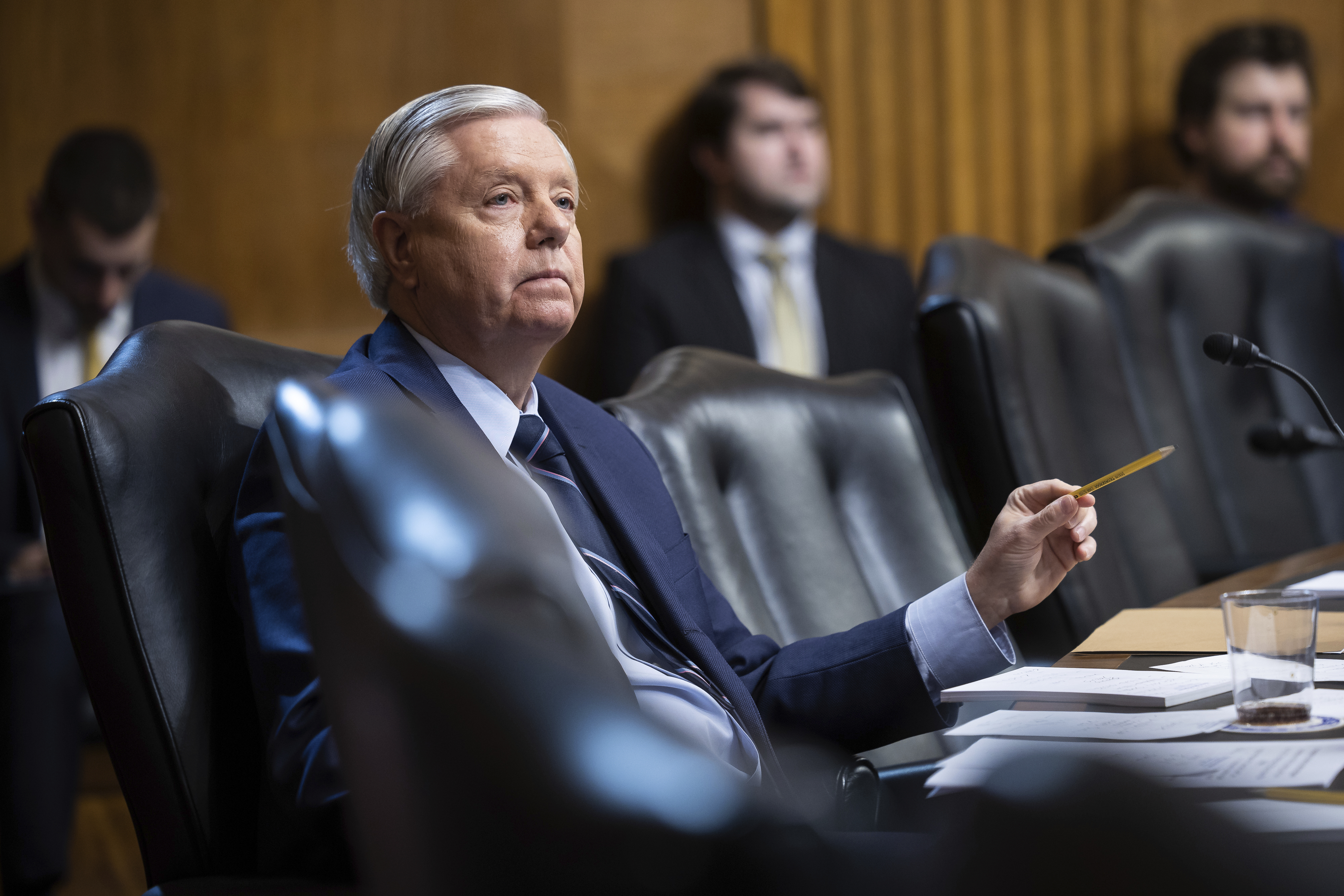Russia issues arrest warrant for US Senator Lindsey Graham.