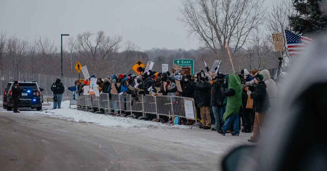 Minnesota ICE Chief Counsel Steps Down as Immigration Litigation Overloads Courts