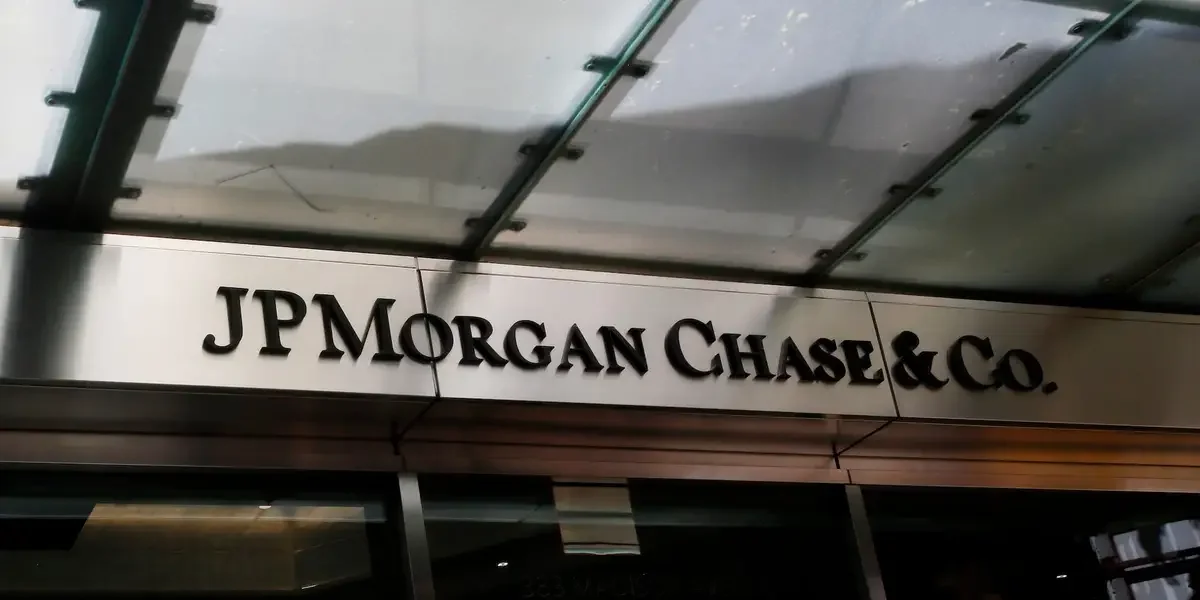 JPMorgan plans exclusive branches for wealthy clients at First Republic.