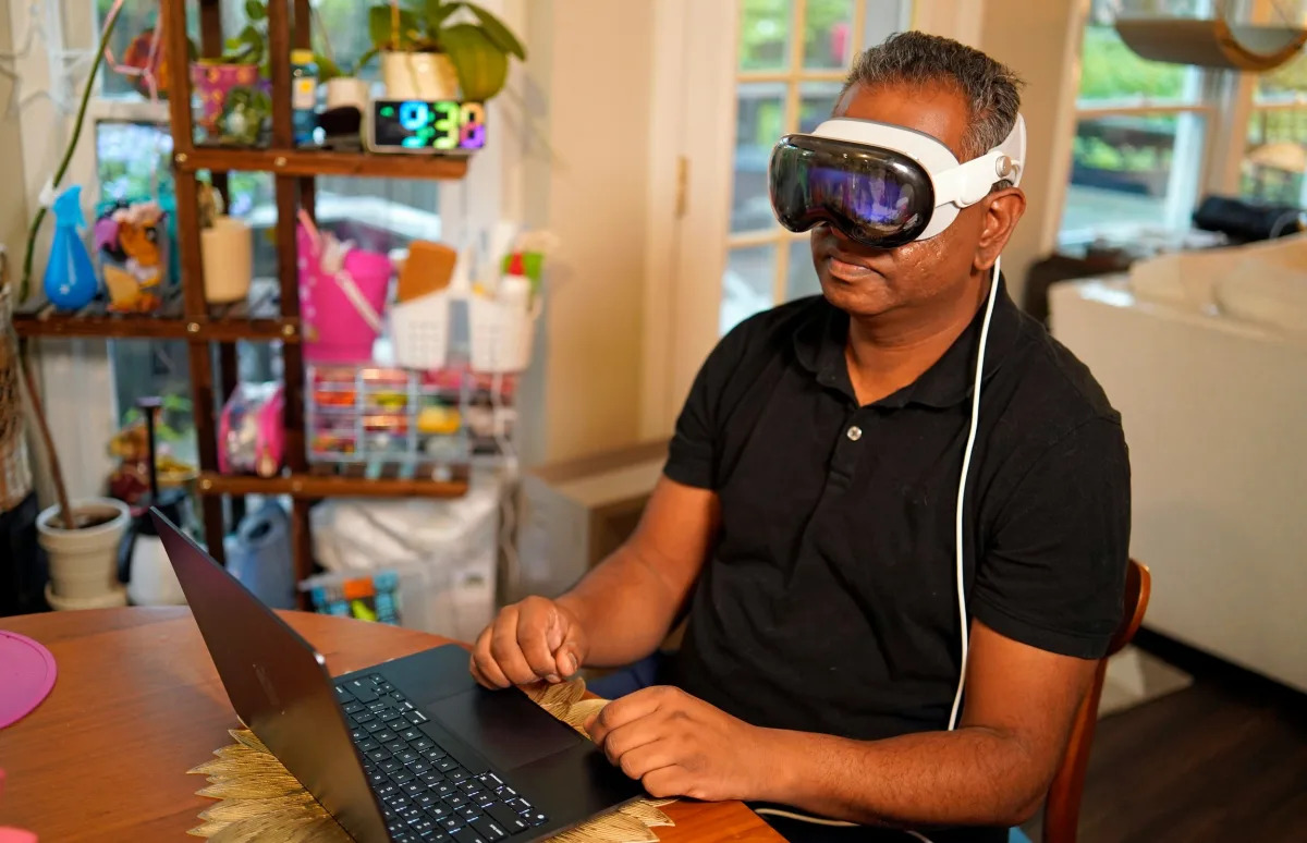 Featured image for "Apple Vision Pro: Transforming Enterprises with Spatial Computing"