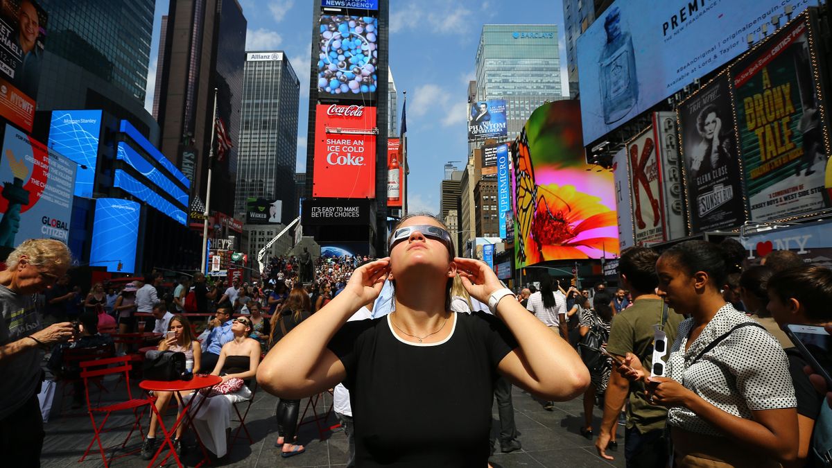 "2024 Total Solar Eclipse: How to Watch Live and What to Know"