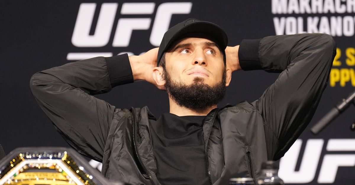 Featured image for Makhachev and McGregor Spar Over Jon Jones' P4P Ranking