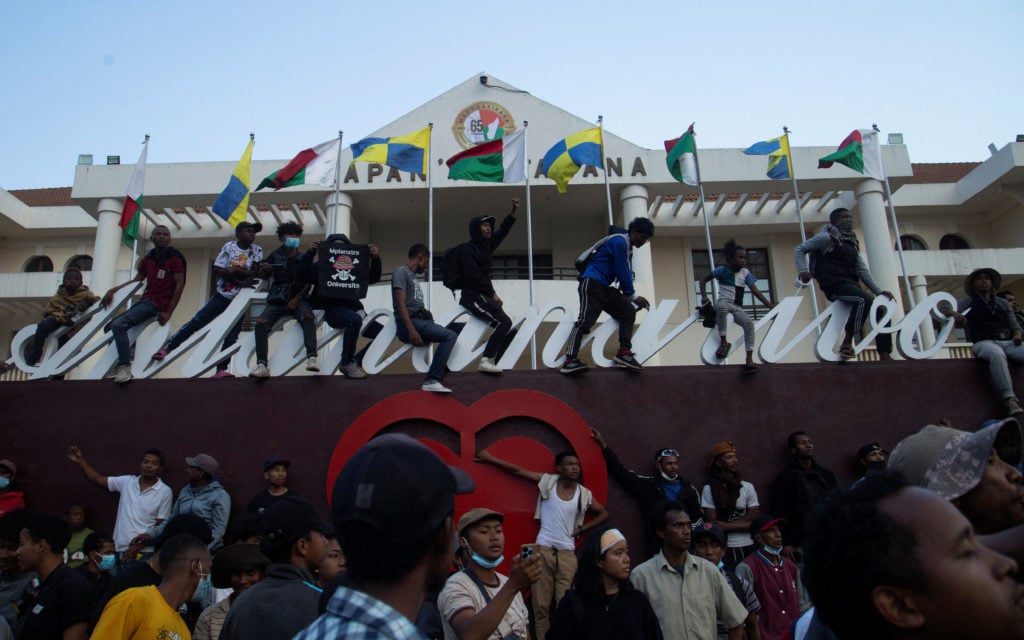 Featured image for Madagascar President Warns of Coup Amid Military and Protest Unrest