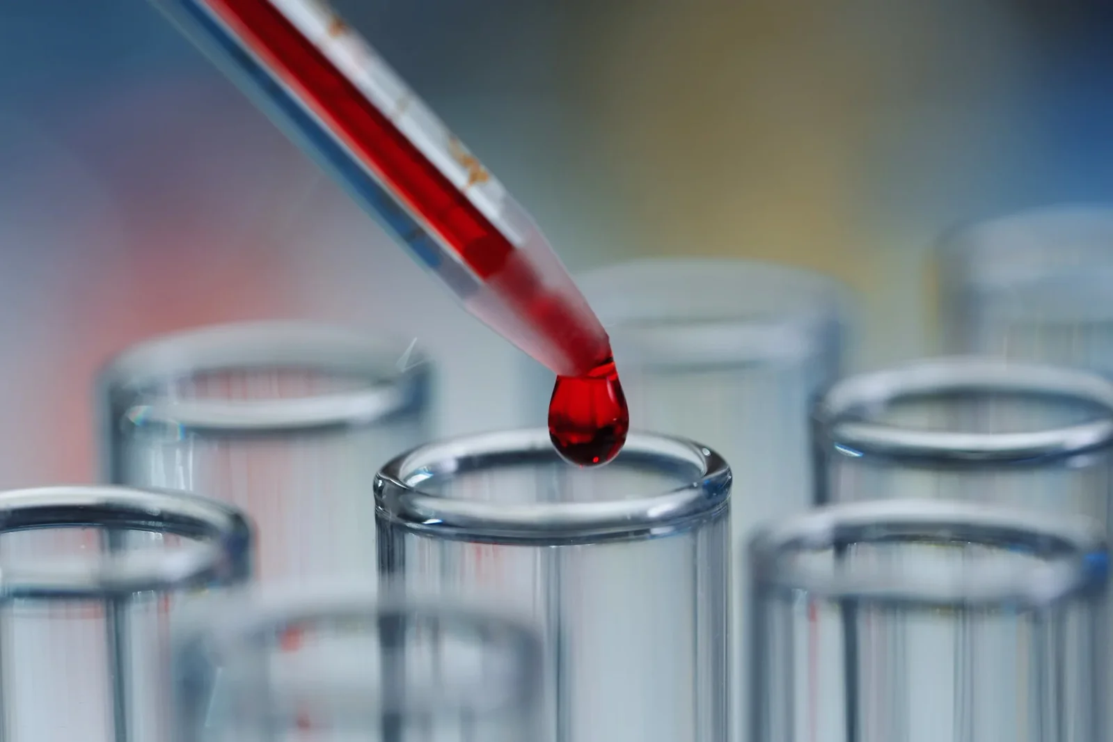 Blood Test Signals Dementia Risk Decades Before Onset