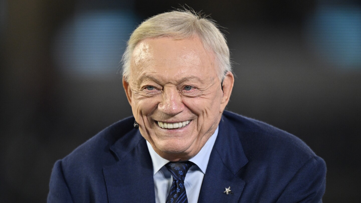 Featured image for Jerry Jones Indicates Cowboys Trade Still Possible, No Deal Confirmed