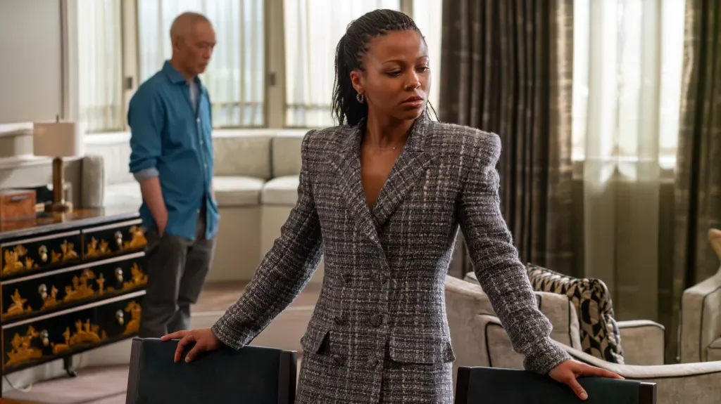 Industry Stars Decode SternTao's Shakespearean Rise and Fall