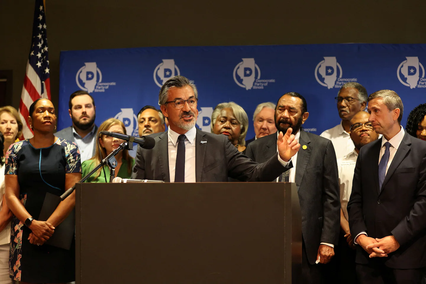 Texas Democrats confront deadline amid ongoing redistricting disputes