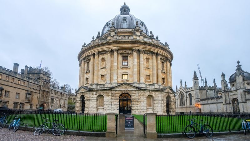 Featured image for UK to Rejoin EU’s Erasmus Program from 2027 in Brexit Reversal