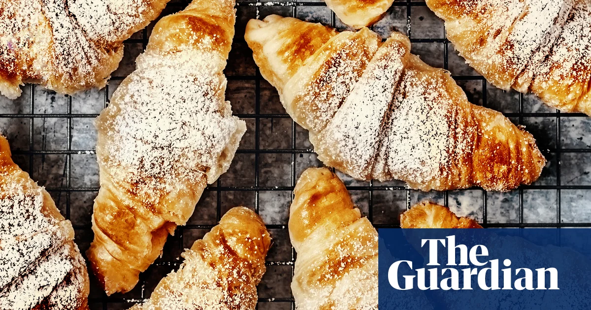 Featured image for The Surprising Link Between Comfort Eating and Impaired Stress Recovery