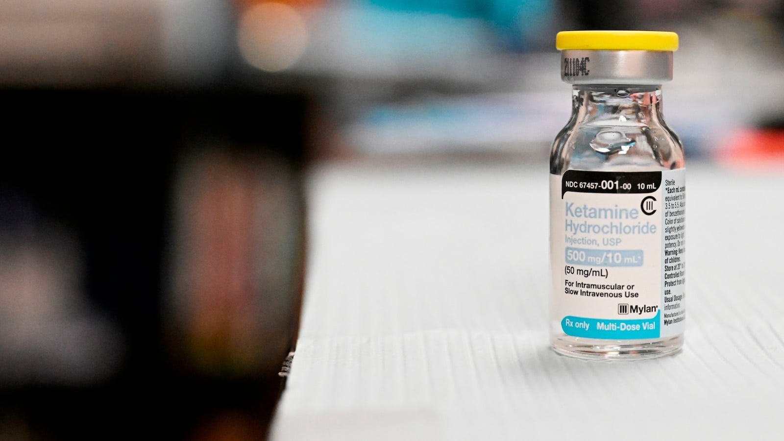 Featured image for "Ketamine Therapy: Promising Results and Regulatory Challenges"