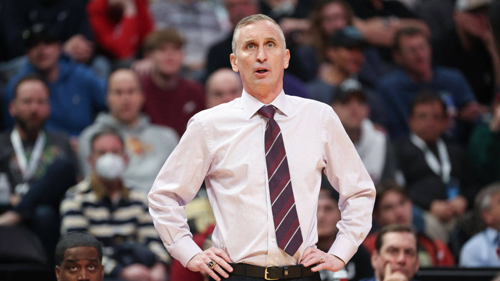 Arizona State extends head basketball coach Bobby Hurley's contract.