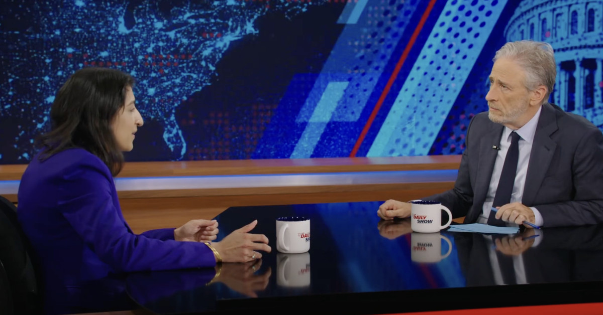 "Jon Stewart Reveals Apple's Interference with FTC Chair Interview and AI Show"