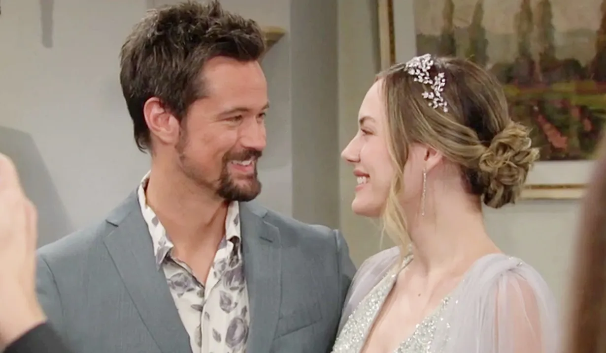 Hope and Thomas steal the show in Rome while Liam faces a tough decision.