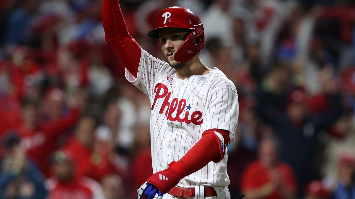 Featured image for "Phillies take early lead with Turner's homer in NLCS Game 2 against Diamondbacks"