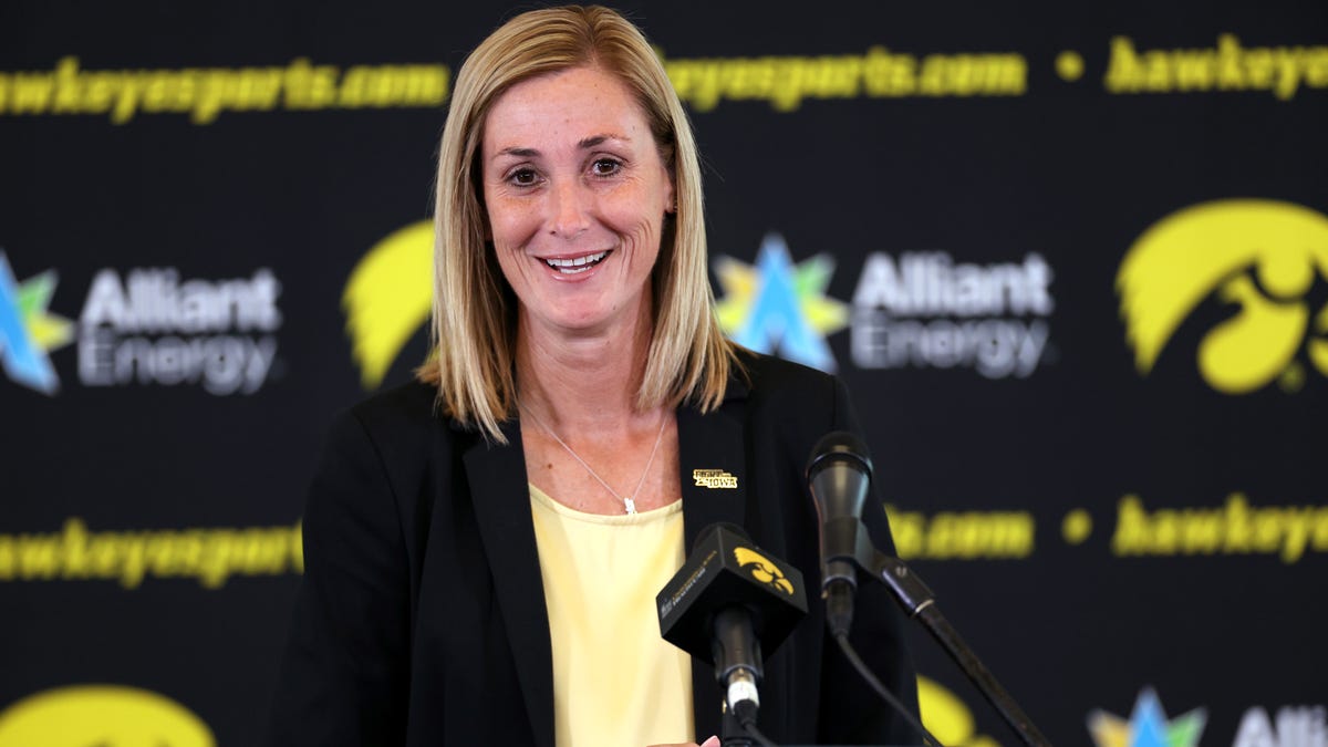 Featured image for Beth Goetz Officially Named Director of Athletics at University of Iowa