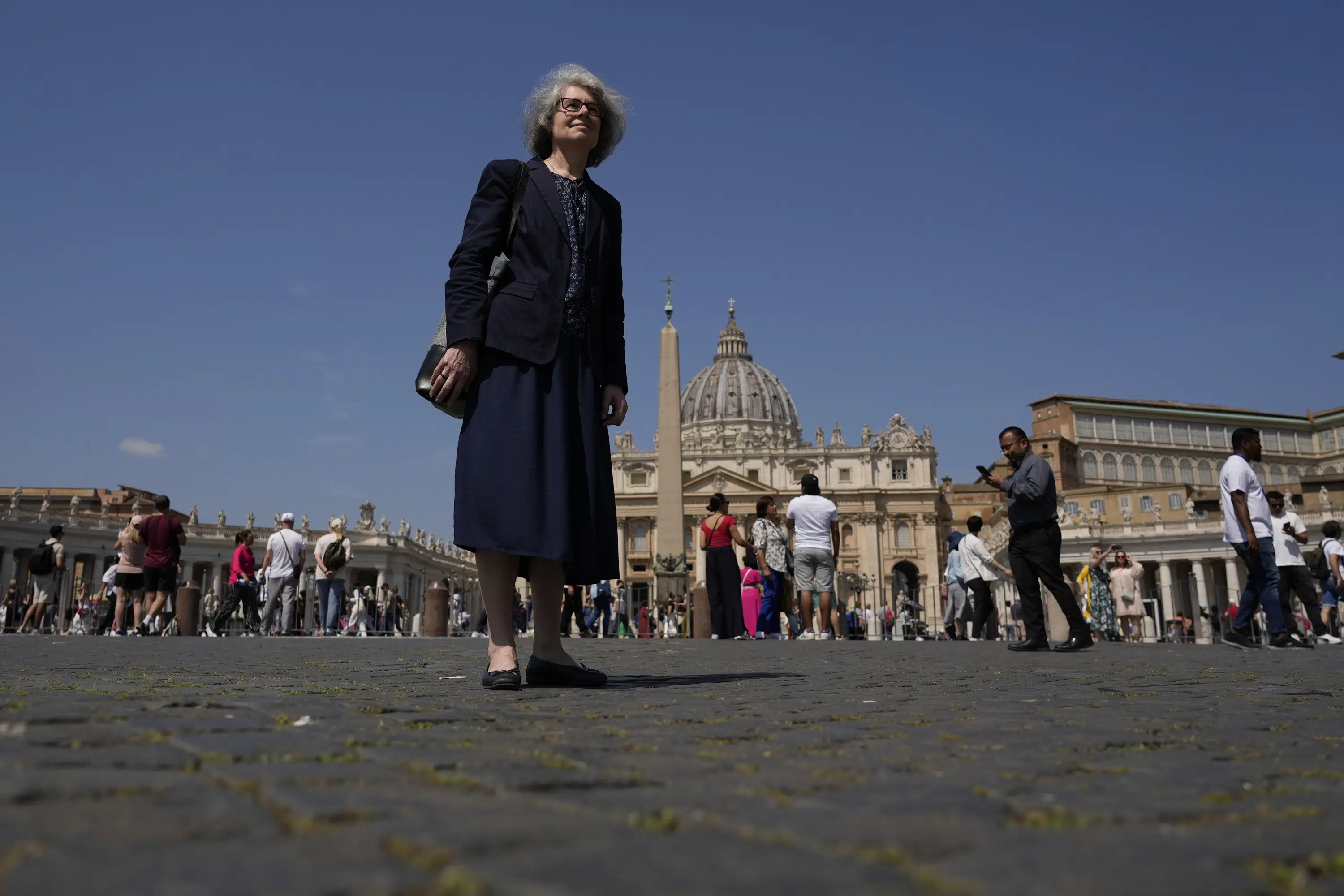 "French nun brings hope for Catholic women's change"