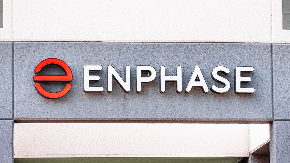 Featured image for Enphase's Warning Sends Solar Stocks Plummeting