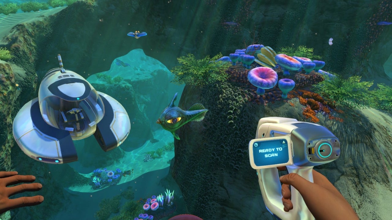 "Subnautica 2: Emphasizing Multiplayer and Live-Service Features"