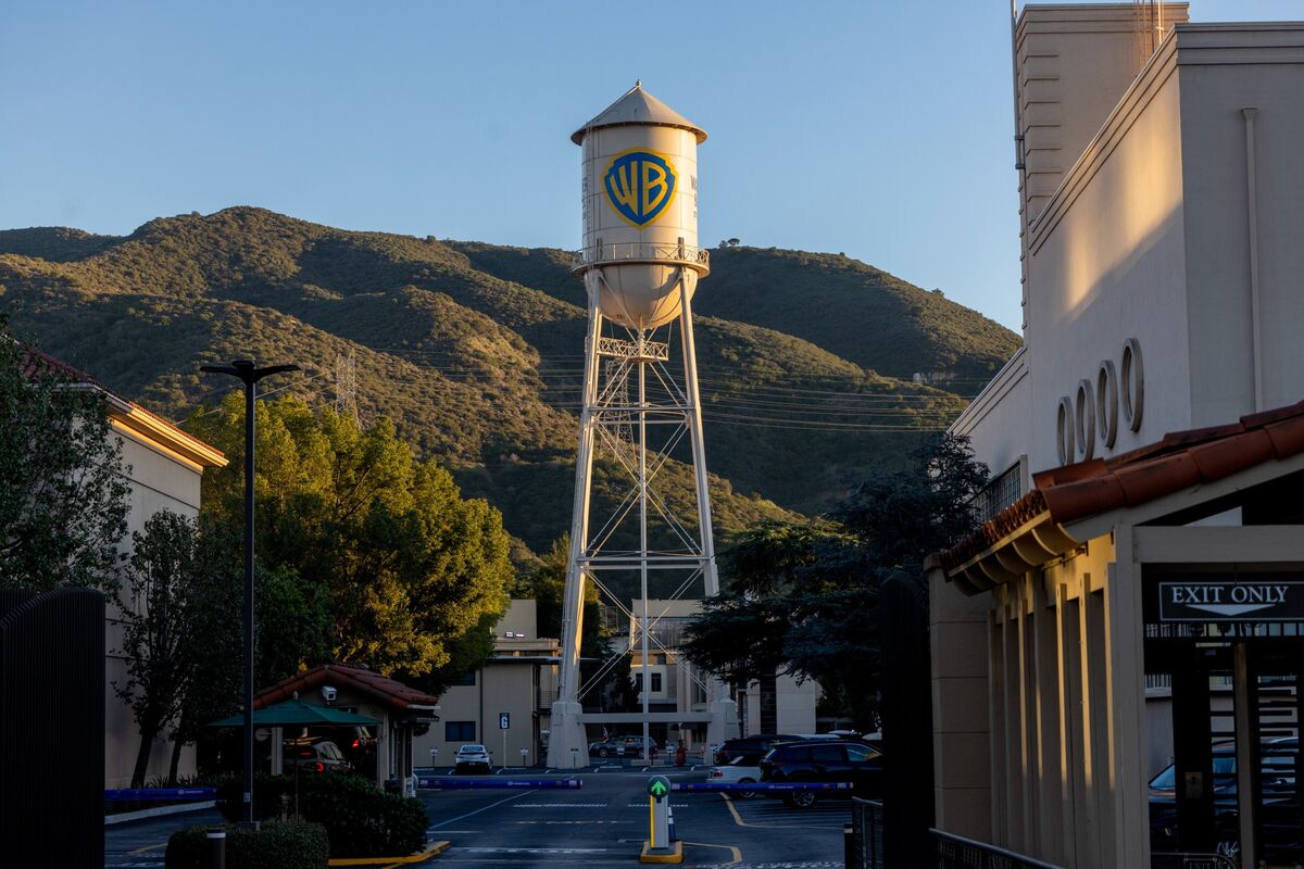 Featured image for Warner Bros. Likely to Reject Paramount's Bid Despite Ellison's Guarantee
