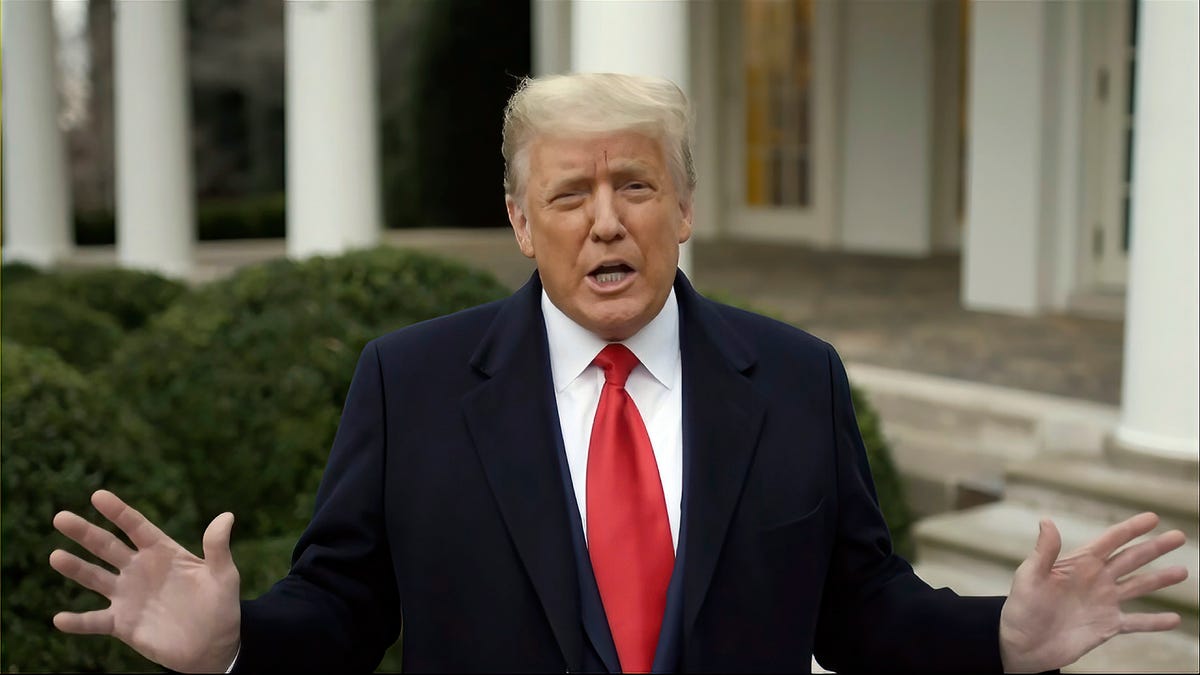 Trump Seeks Wider Review of Gag Order in Federal Election Case