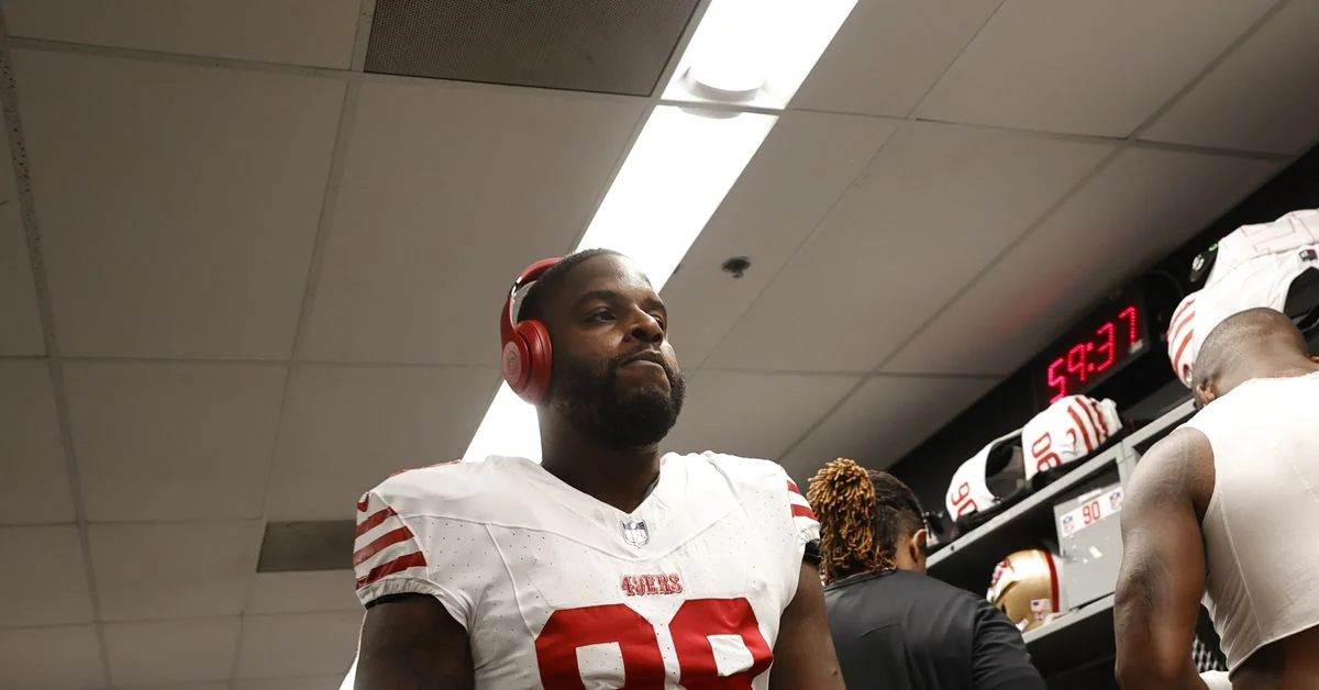 49ers Defense Overcomes Injuries to Stifle Seahawks