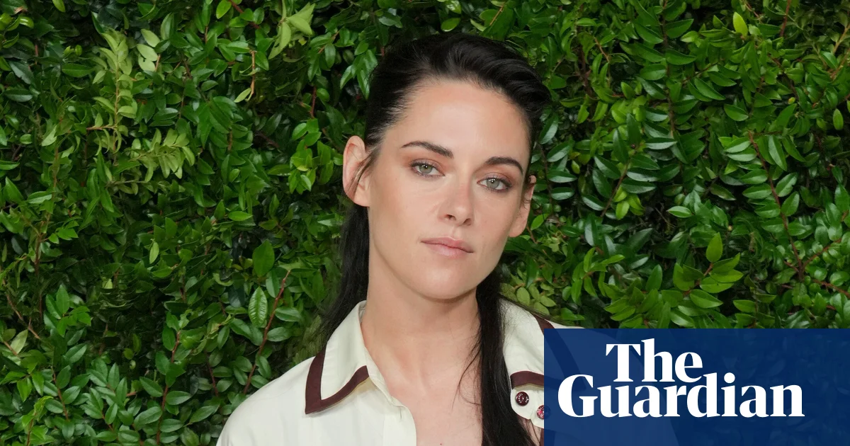 Featured image for Kristen Stewart Criticizes Hollywood's Treatment of Women Filmmakers Post-MeToo
