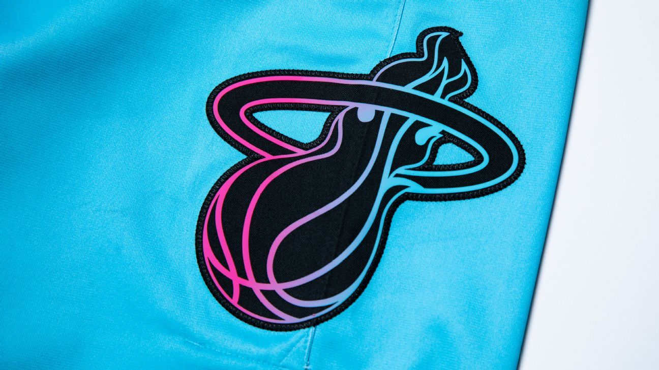 Featured image for Ex-Miami Heat security guard charged in $2M memorabilia theft