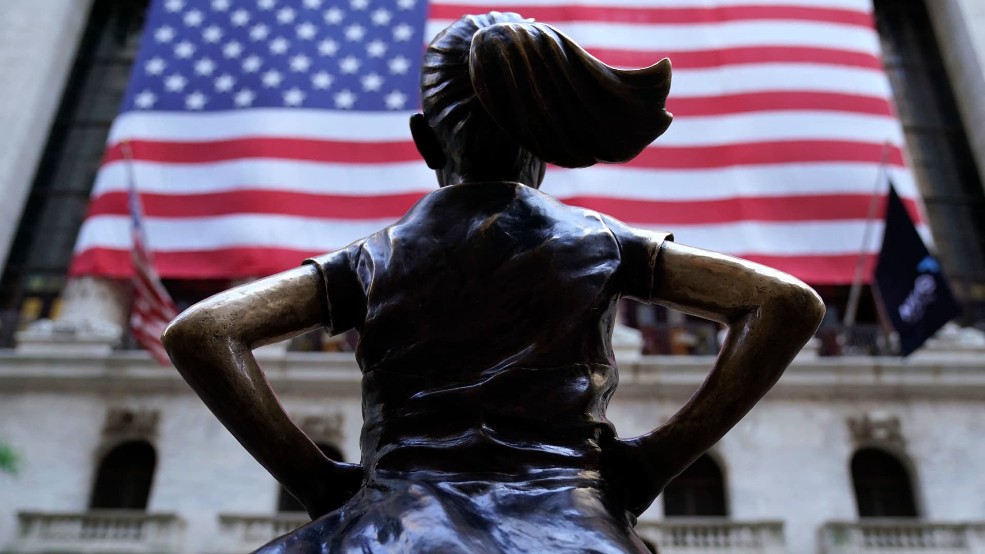 "Understanding the Misconceptions: Why Many Americans Mistakenly Believe the US is in Recession"
