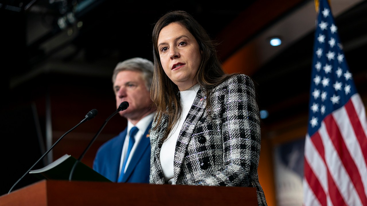 "Stefanik Urges Haley and DeSantis to Step Aside and Endorse Trump After Iowa Win"