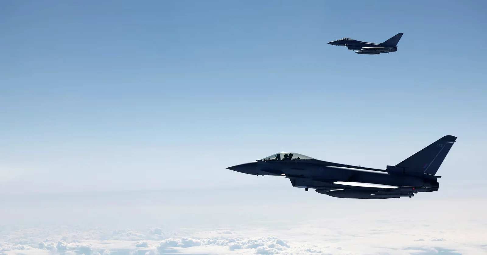 NATO and Poland respond to Russian aerial threats with military deployments