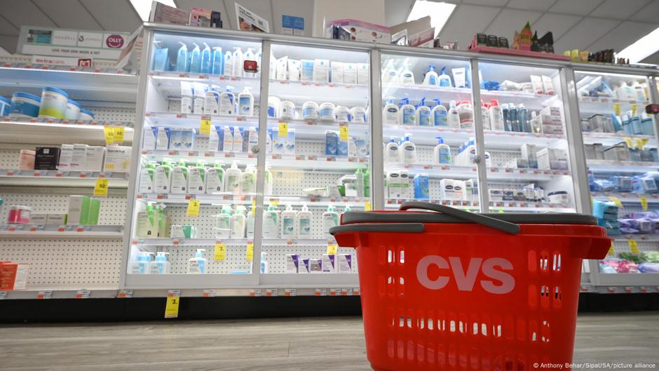 Featured image for Impact of Trump's Tariffs on US Economy and Consumers