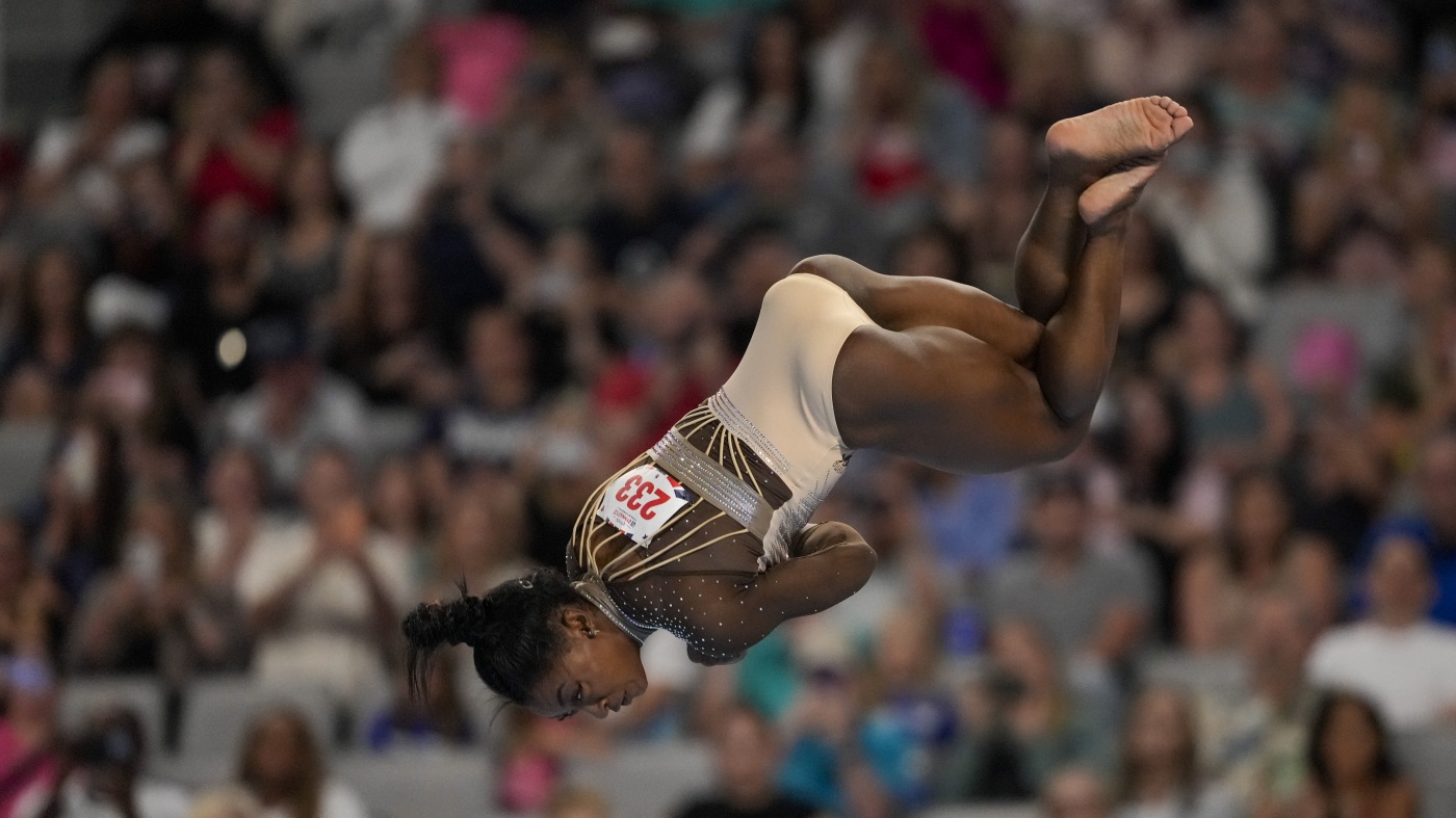 Featured image for Simone Biles Secures Record 9th National Championship