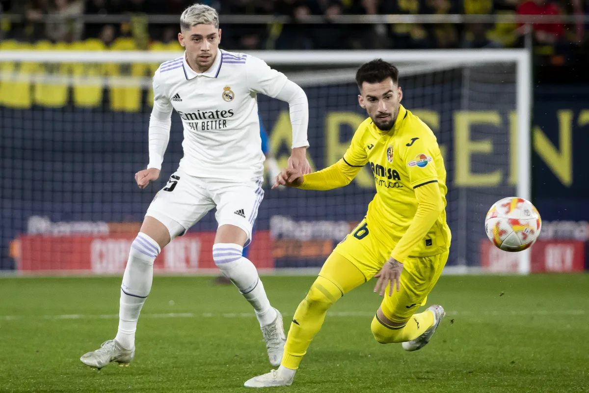 Real Madrid's Valverde punches Villarreal player over taunt.