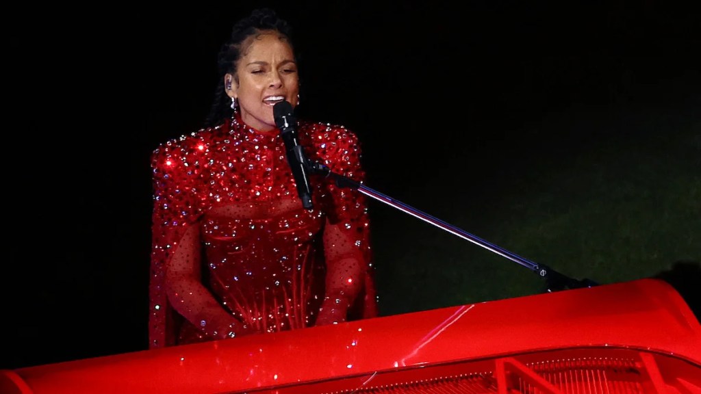 Featured image for "Alicia Keys' Super Bowl Vocal Controversy: Autotune, Defenses, and Unpaid Performances"